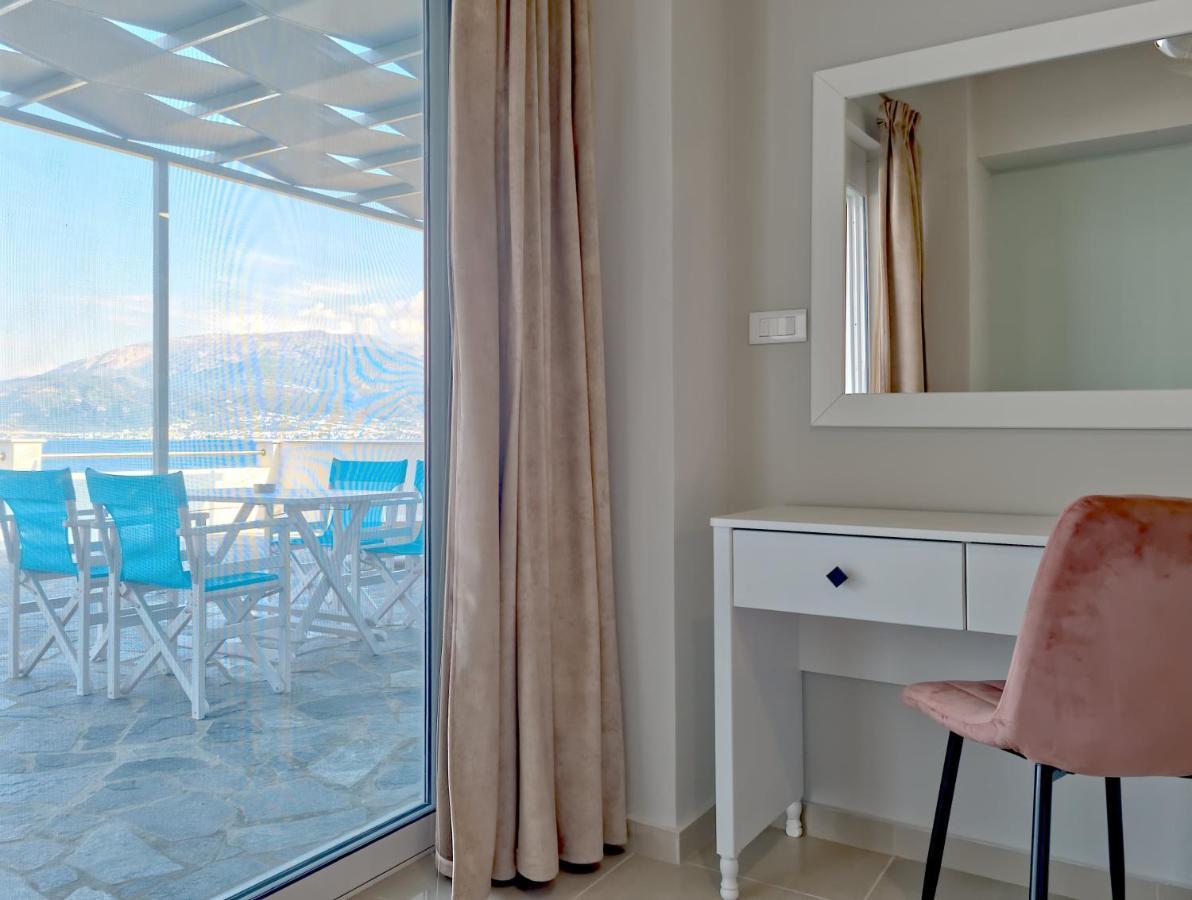 Epipleon Luxury Suites -106- Δωμάτιο 40Τμ Με Βεράντα 45Τμ Μπροστά Στην Θάλασσα نافبكْتوس المظهر الخارجي الصورة